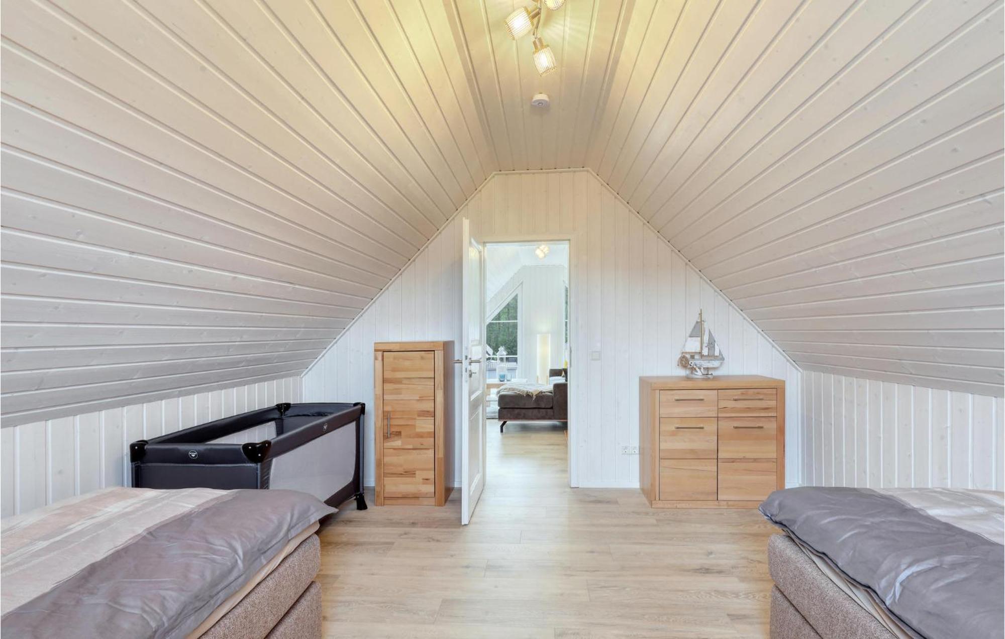 Gorgeous Home In Zerpenschleuse With Sauna Екстериор снимка