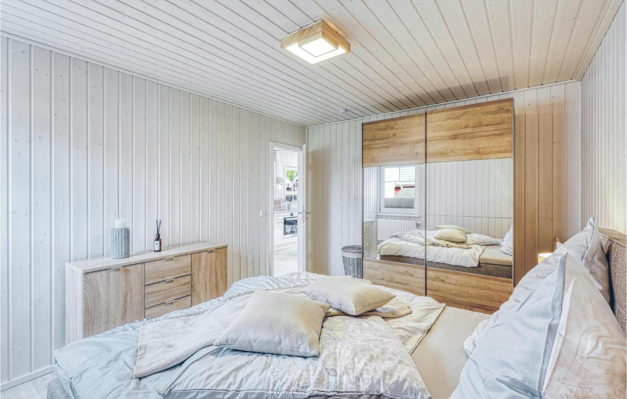 Gorgeous Home In Zerpenschleuse With Sauna Екстериор снимка