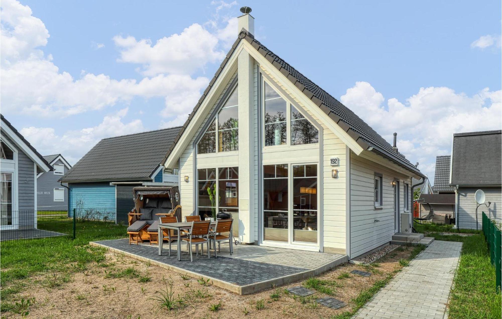 Gorgeous Home In Zerpenschleuse With Sauna Екстериор снимка