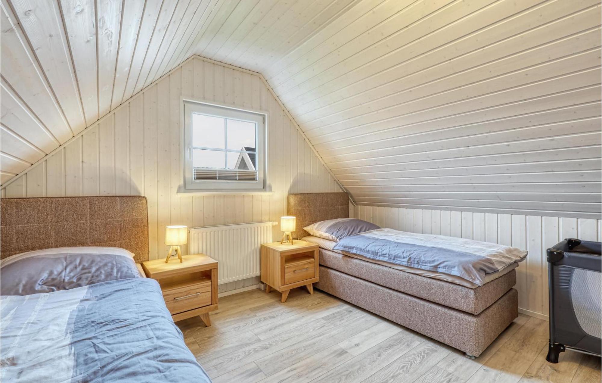 Gorgeous Home In Zerpenschleuse With Sauna Екстериор снимка