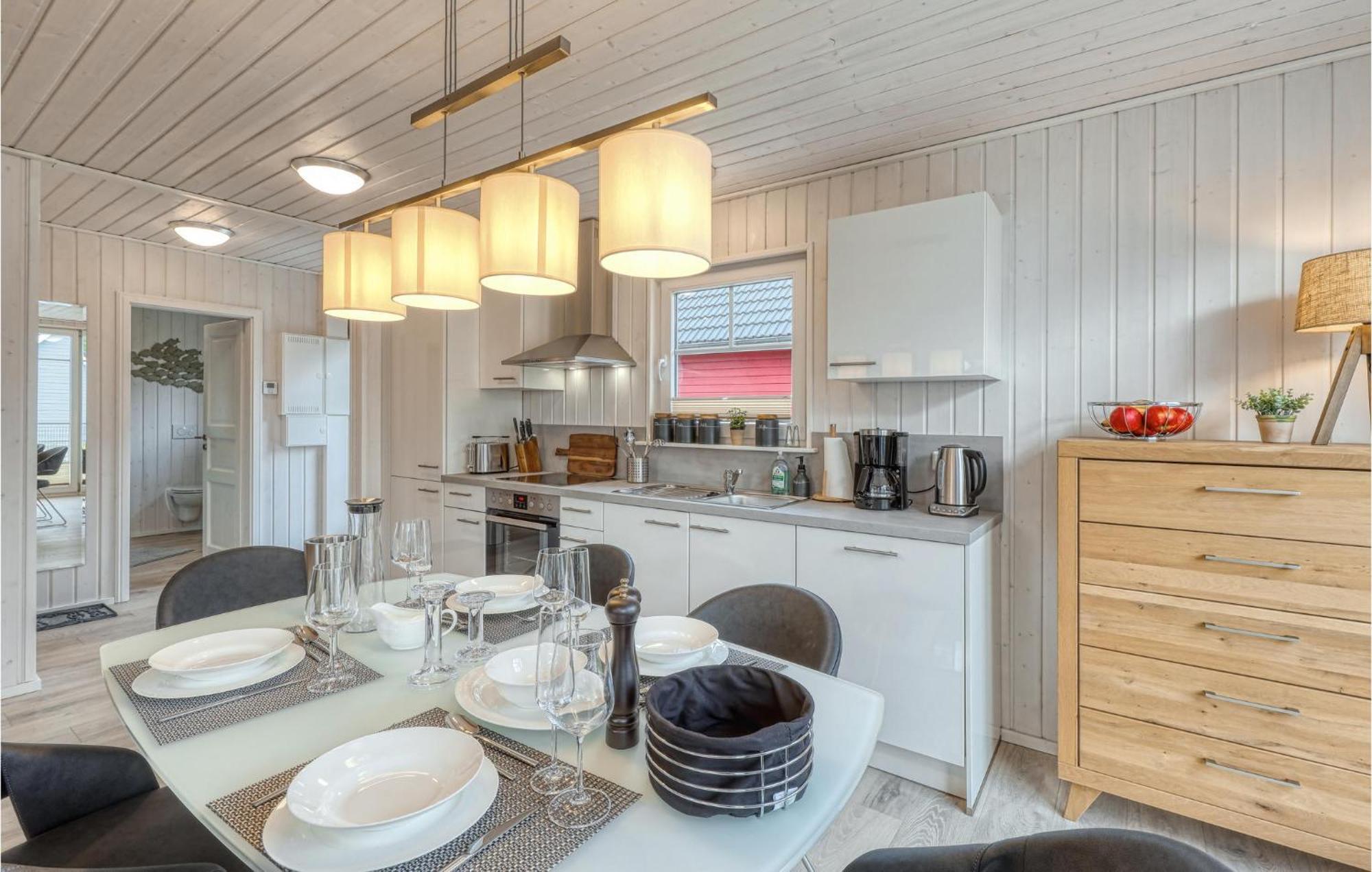 Gorgeous Home In Zerpenschleuse With Sauna Екстериор снимка